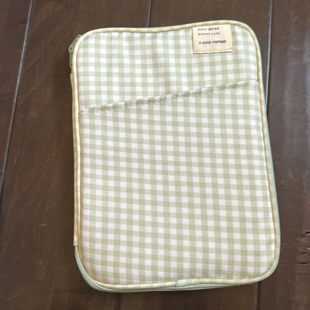NEW 11 inch Cute Puffy Laptop Sleeve Carrying Laptop Bag Cover